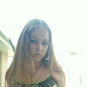 Meet your Posher, Ciara